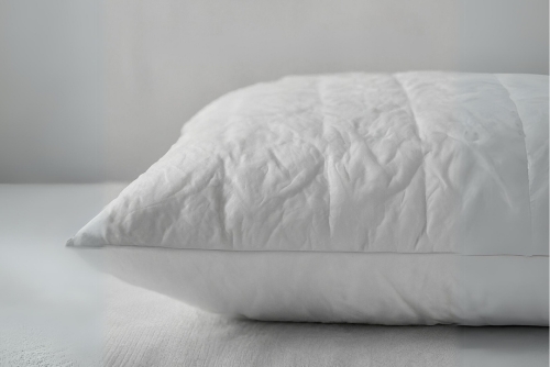 5 Benefits of Pillow Protectors You Need to Know