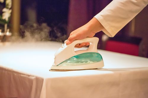 How to Wash Tablecloths