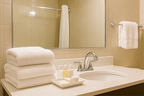 Canadian Hotel Housekeeping Standards and Regulations
