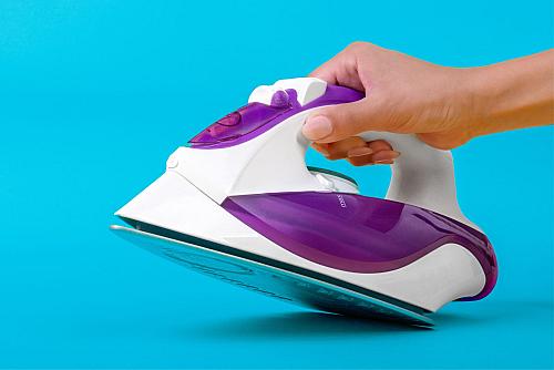 Best Irons for Airbnb