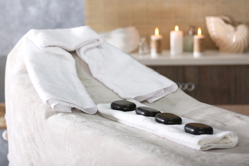 5 Secrets to Savings & Luxury: Wholesale Spa Supplies Canada